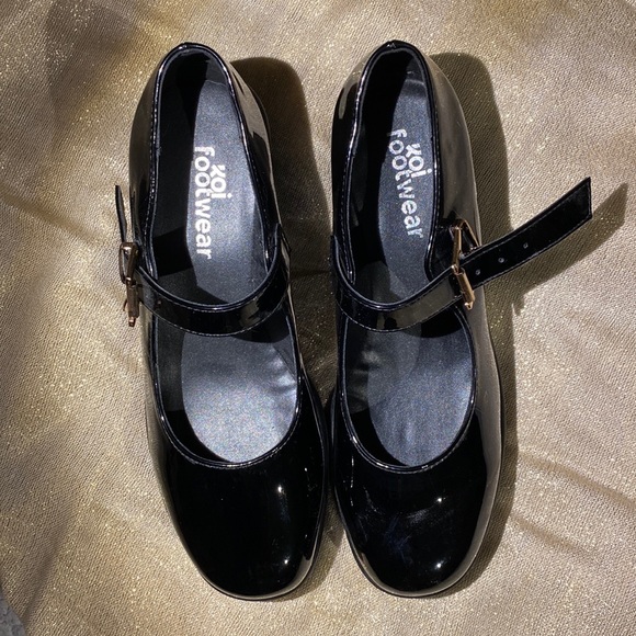 platform mary jane’s (patent leather, UK7/40) from koi footwear - Picture 4 of 5